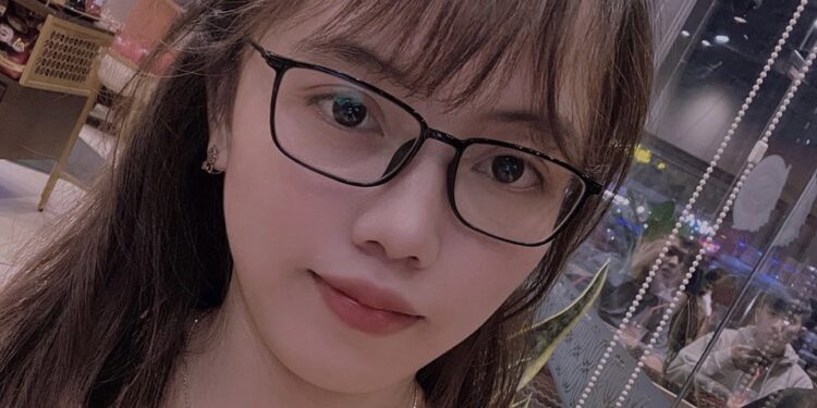 Hằng Lê – Cô nàng đầy cá tính, xinh đẹp, tài năng gây bão cộng đồng mạng xã hội thời gian vừa qua