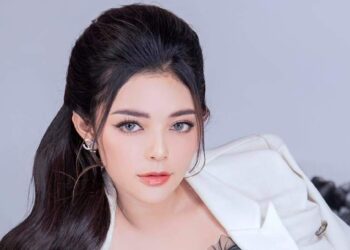 “Thu Thảo”-Elly Nguyễn mẹ đơn thân tự mình vươn lên để thành công